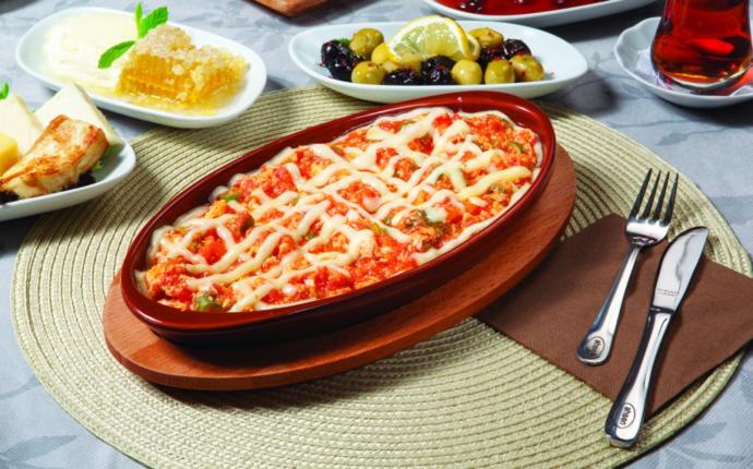 Güveçte Karışık Menemen